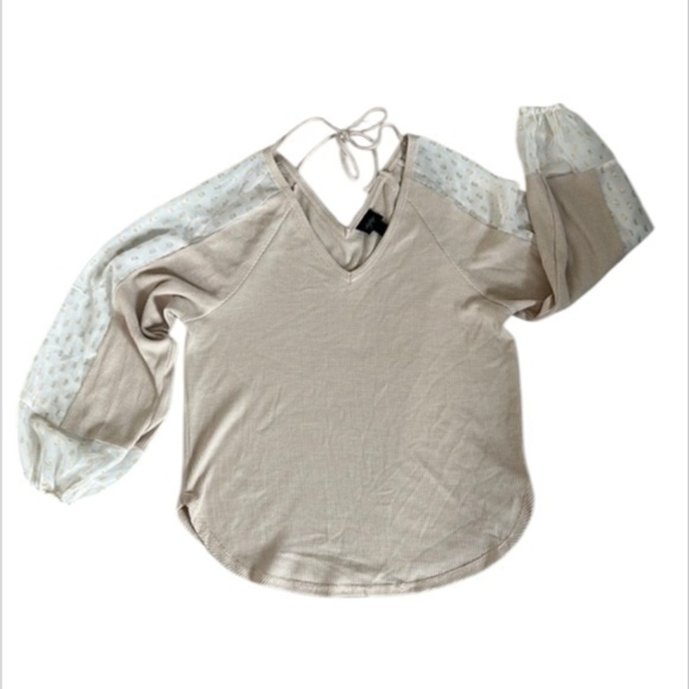 Daytrip size small thermal shirt with balloon sleeves